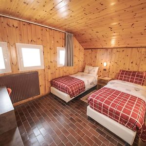 Dreibettzimmer